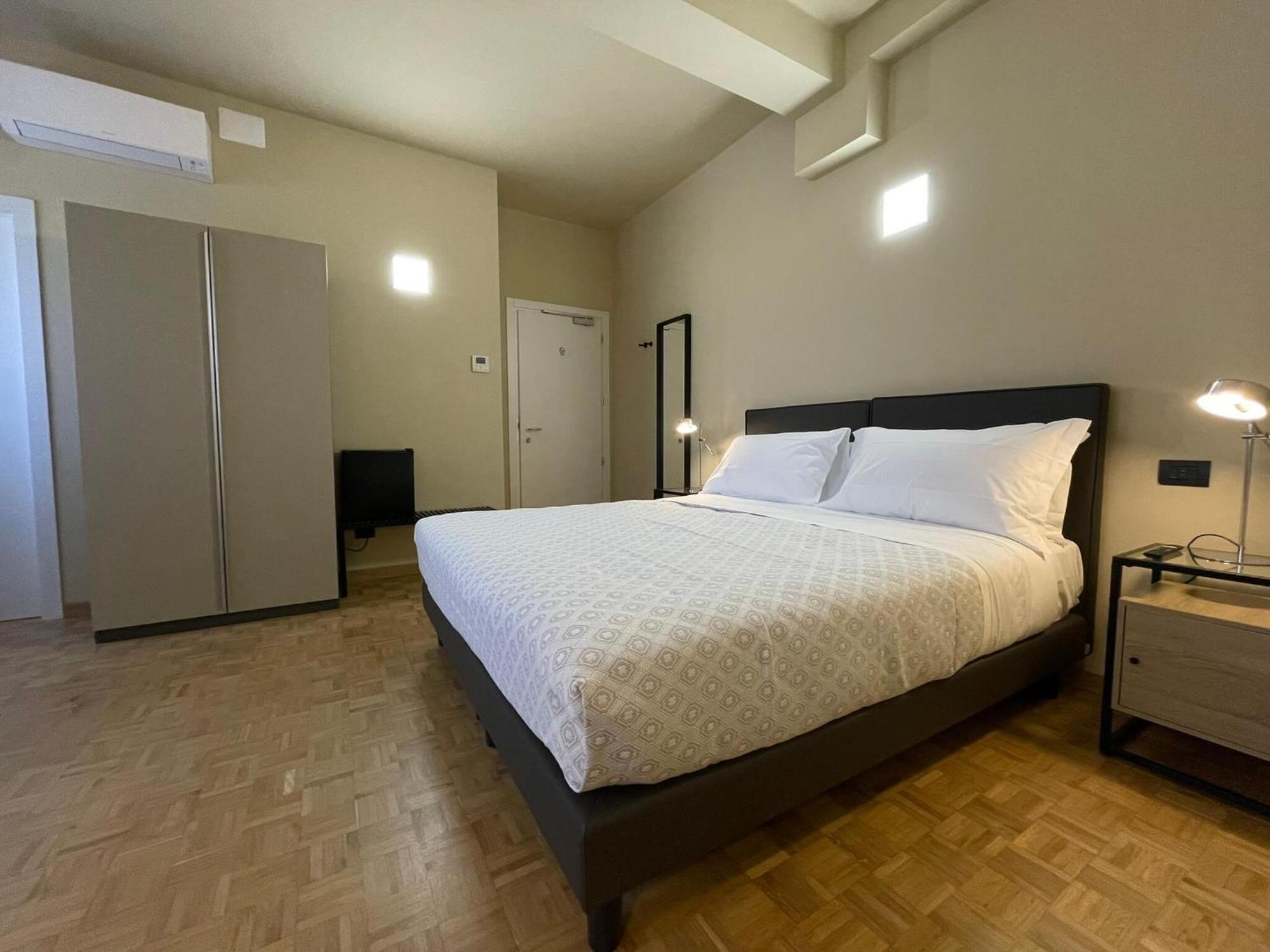 La Galleria Lodge Parma Eksteriør bilde