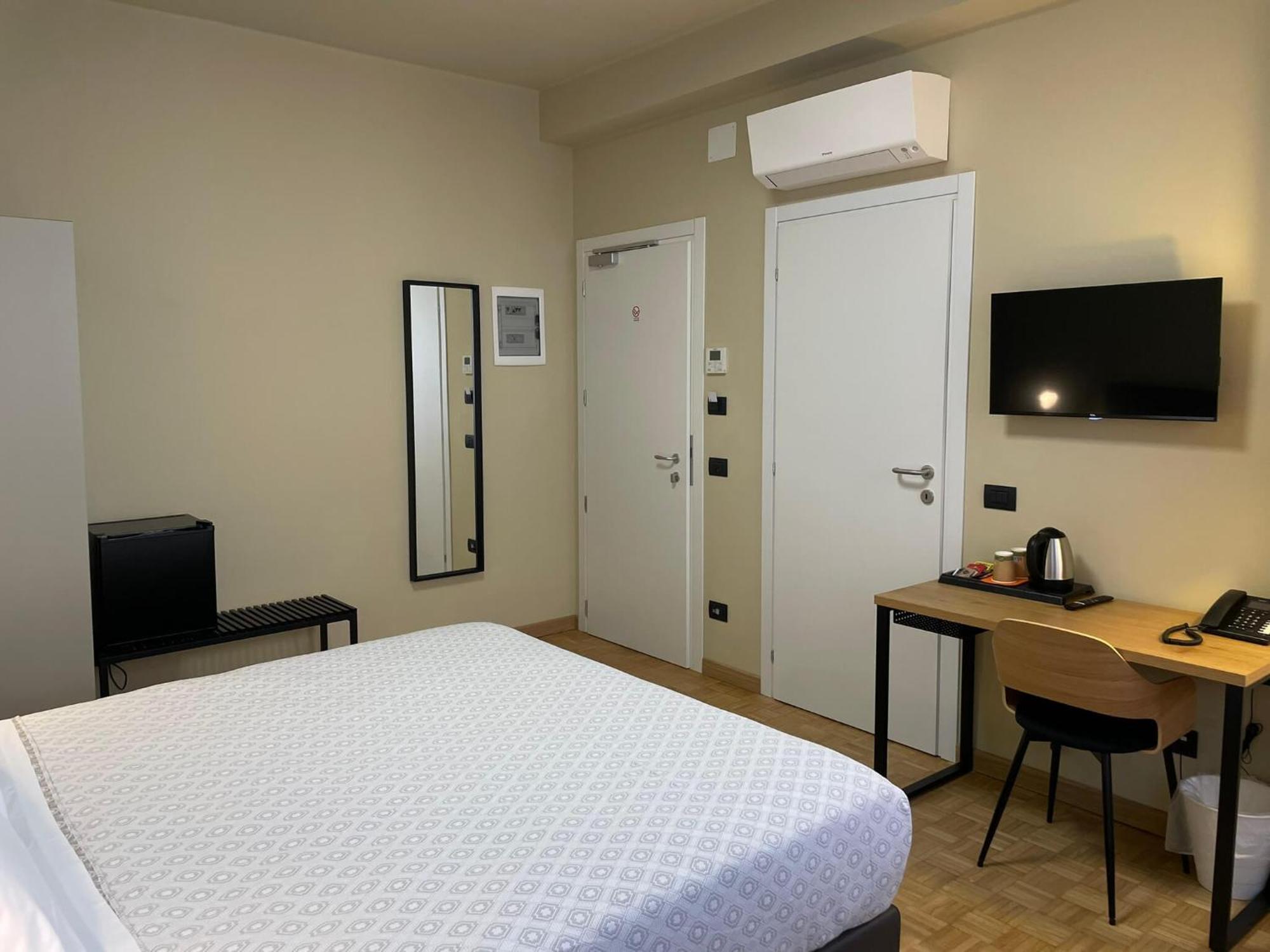 La Galleria Lodge Parma Eksteriør bilde
