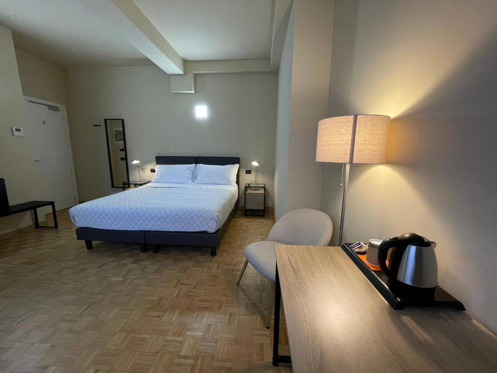 La Galleria Lodge Parma Eksteriør bilde